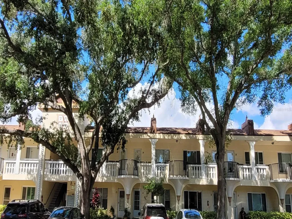 2298 Netherlands Drive Clearwater FL 33763