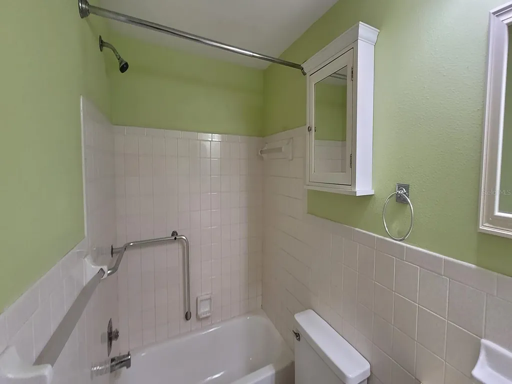 2298 Netherlands Drive Clearwater FL 33763