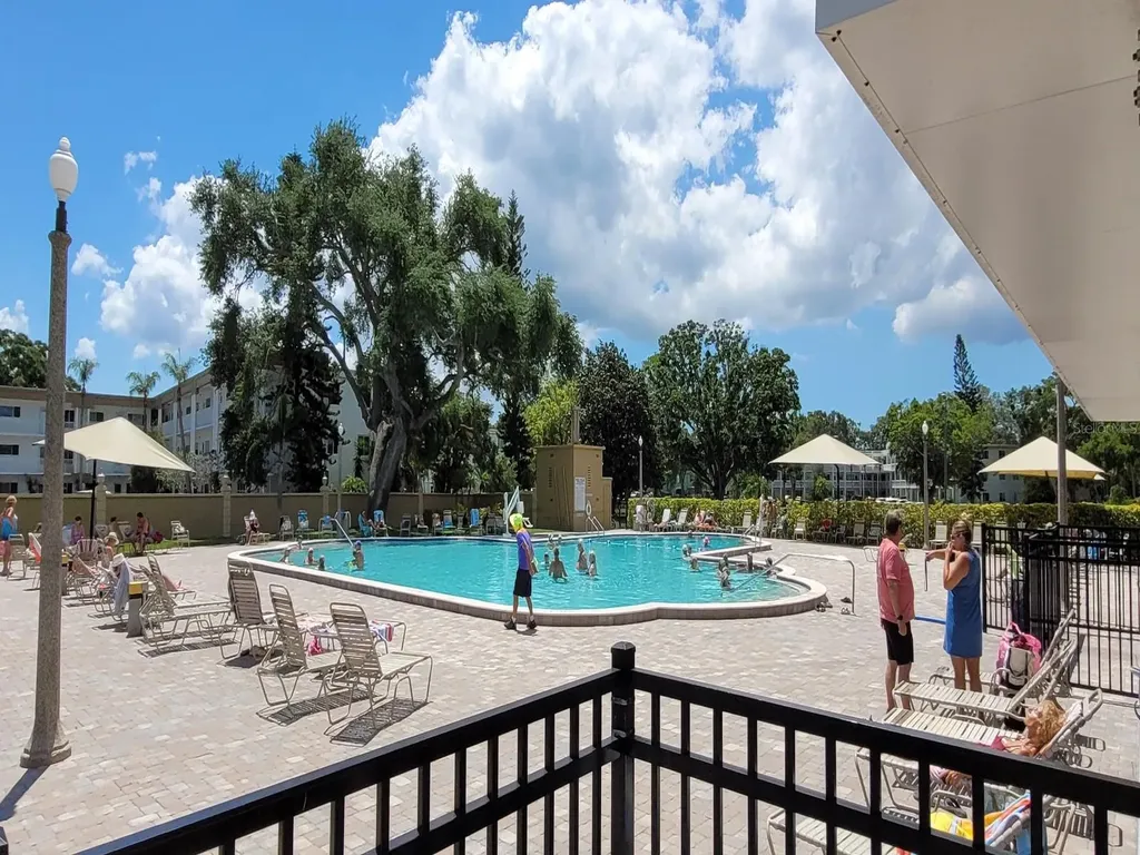 2298 Netherlands Drive Clearwater FL 33763