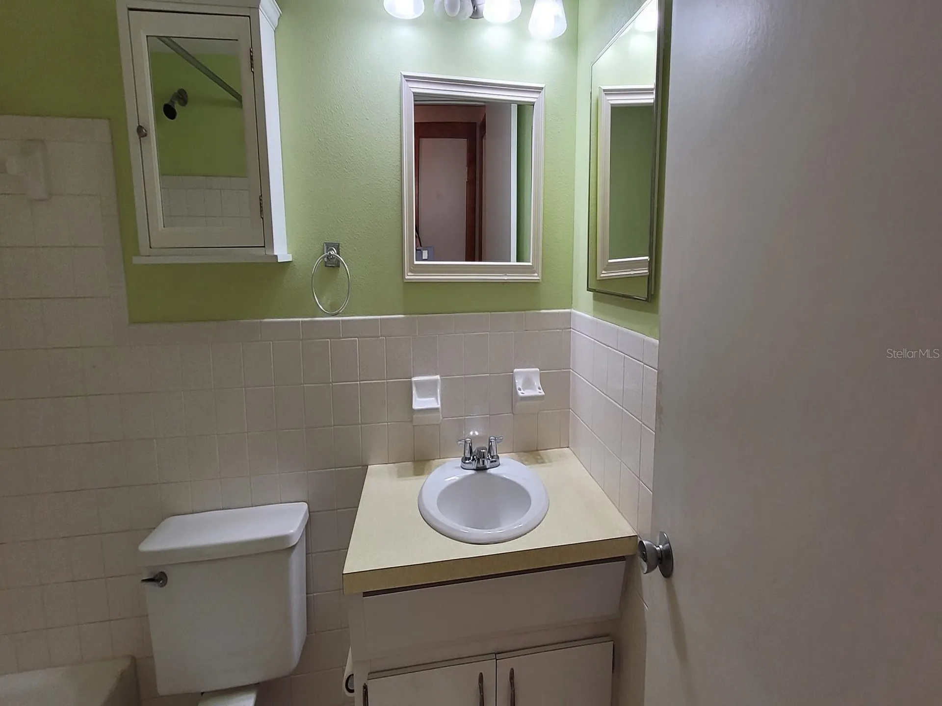 2298 Netherlands Drive Clearwater FL 33763