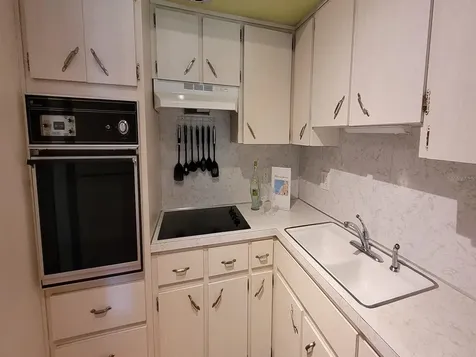 2298 Netherlands Drive Clearwater FL 33763