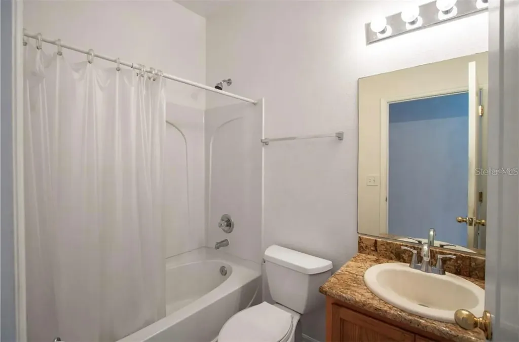1412 Blackwater Pond Drive Orlando FL 32828