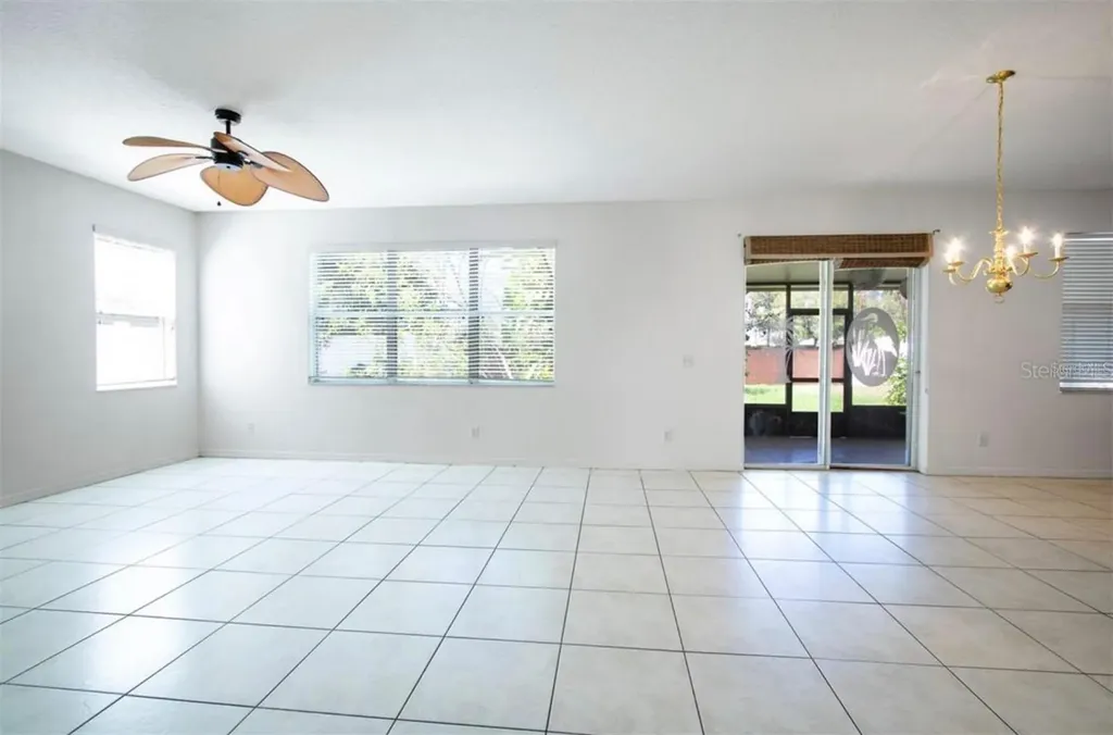 1412 Blackwater Pond Drive Orlando FL 32828