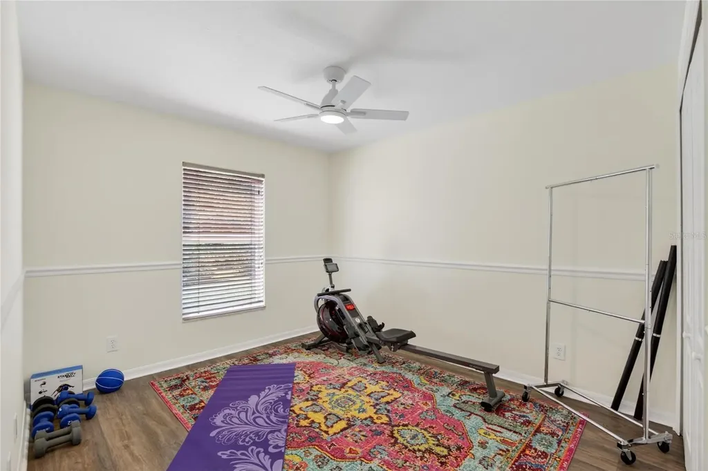 8215 Myrtle Point Way Tampa FL 33647