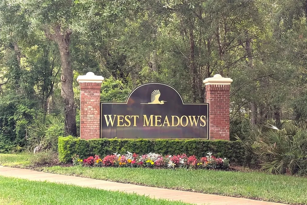 8215 Myrtle Point Way Tampa FL 33647