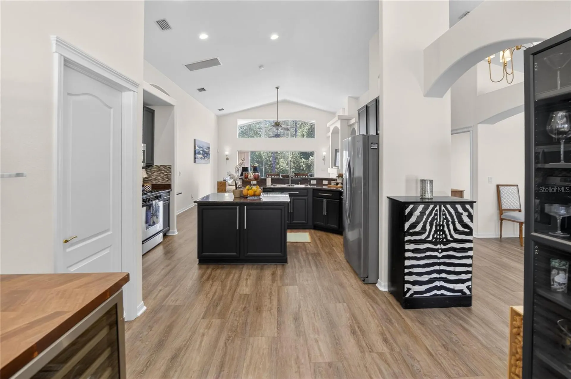 8215 Myrtle Point Way Tampa FL 33647
