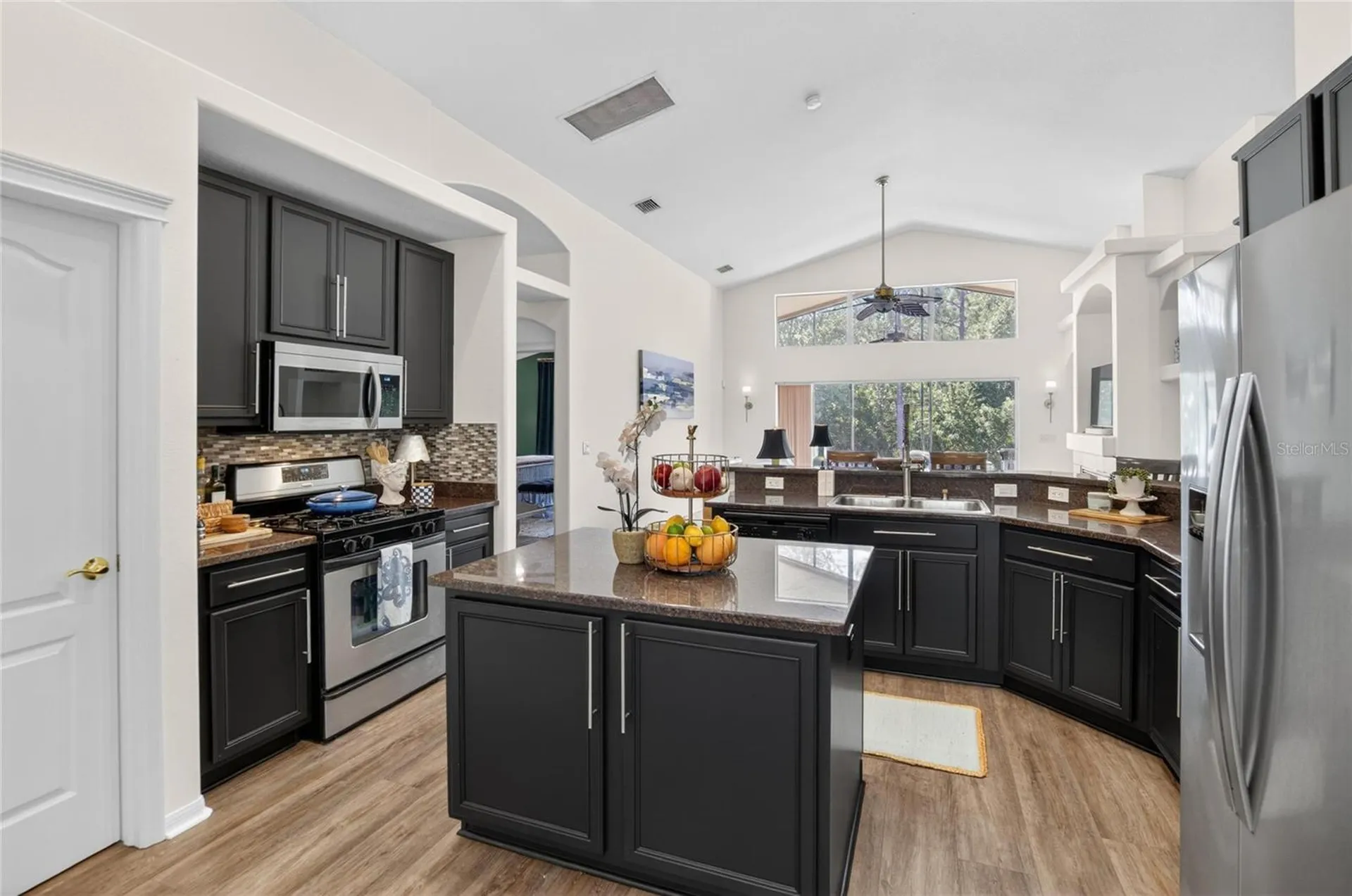 8215 Myrtle Point Way Tampa FL 33647