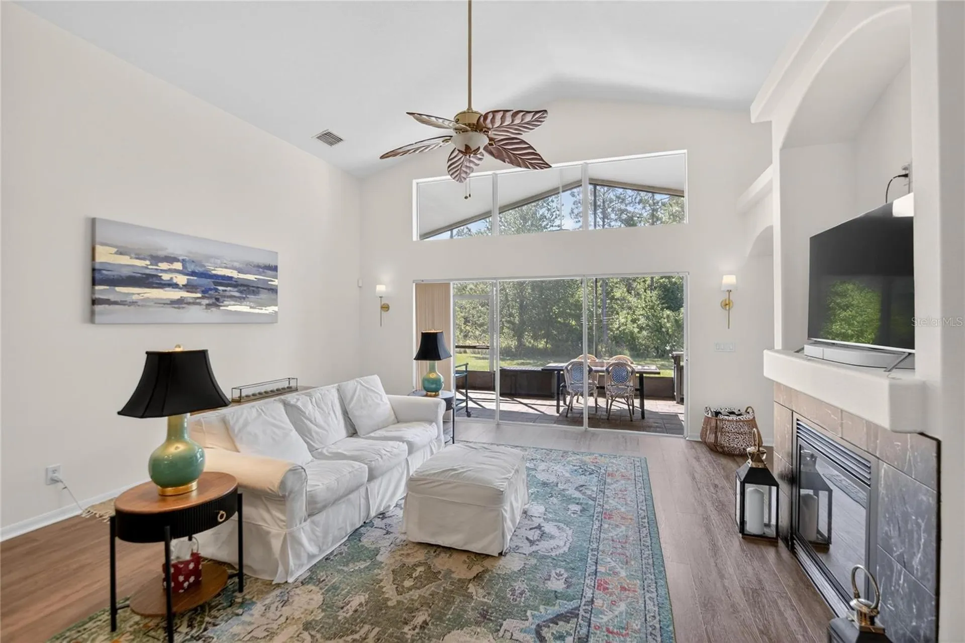 8215 Myrtle Point Way Tampa FL 33647