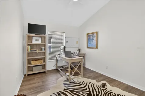 8215 Myrtle Point Way Tampa FL 33647