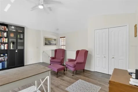 8215 Myrtle Point Way Tampa FL 33647