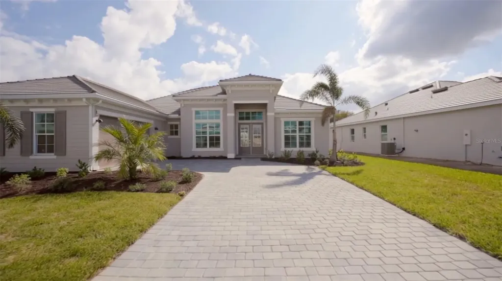 18731 Cherrystone Way Bradenton FL 34211