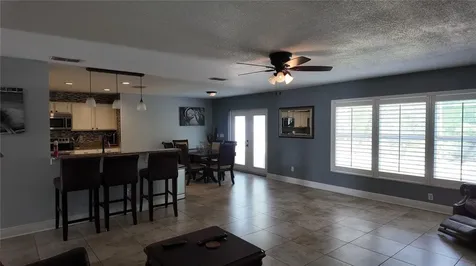 1042 Horseshoe Falls Drive Orlando FL 32828