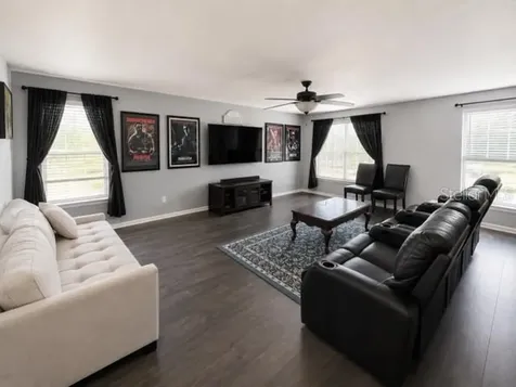 1042 Horseshoe Falls Drive Orlando FL 32828