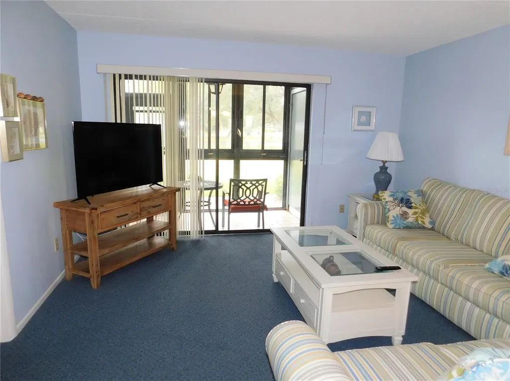 111 E Cypress Court Oldsmar FL 34677