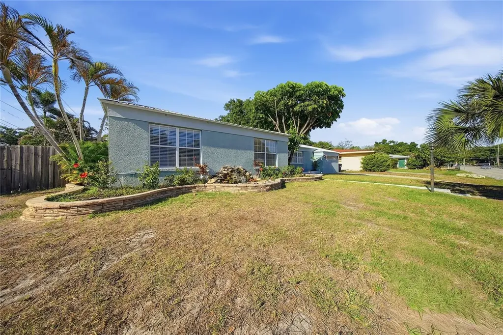 3921 W Bay To Bay Boulevard Tampa FL 33629