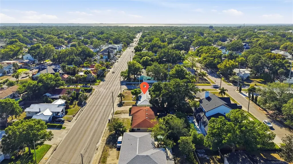 3921 W Bay To Bay Boulevard Tampa FL 33629
