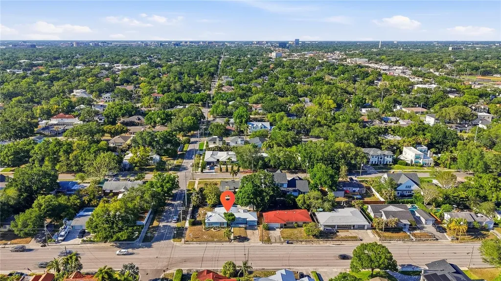 3921 W Bay To Bay Boulevard Tampa FL 33629