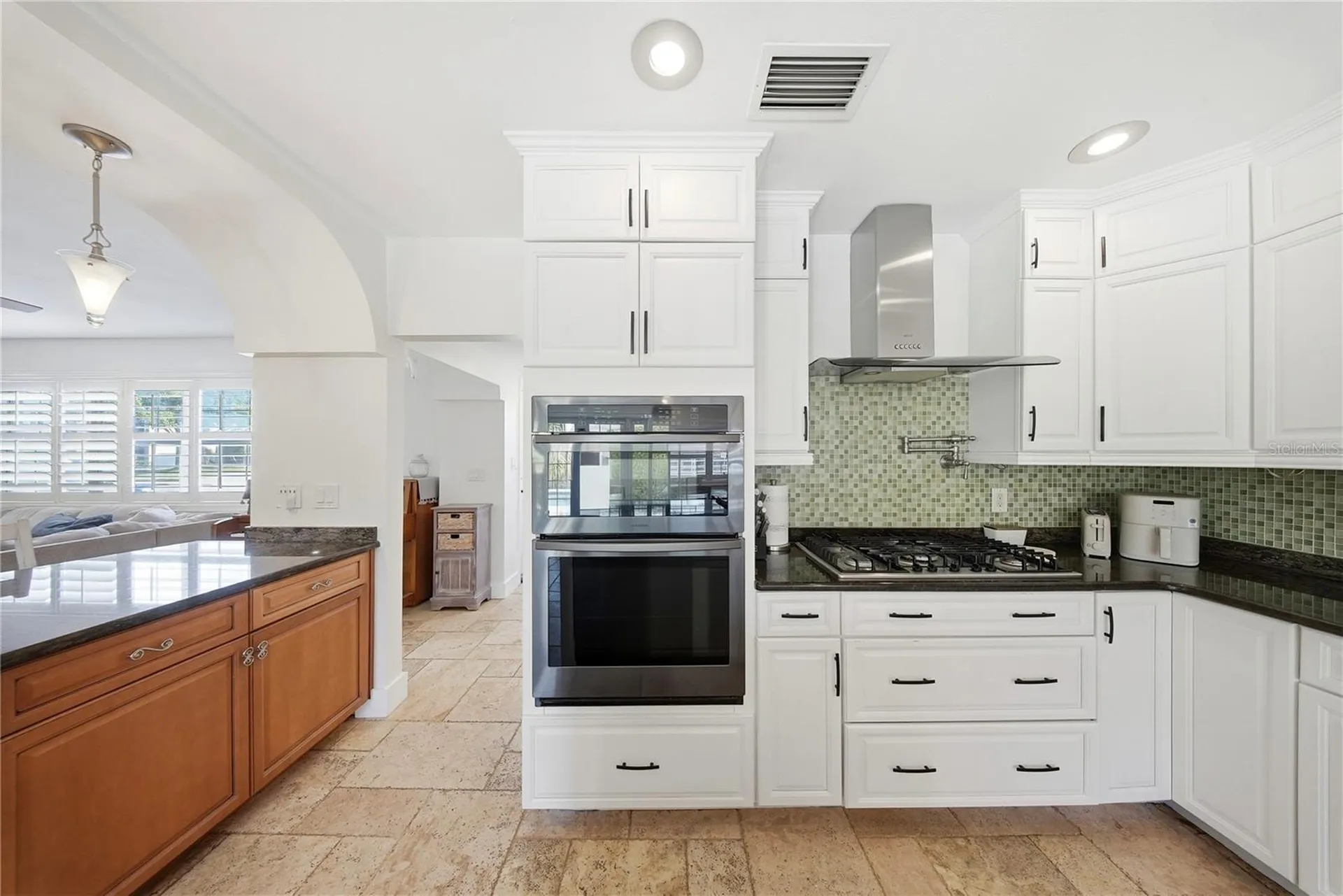 3921 W Bay To Bay Boulevard Tampa FL 33629