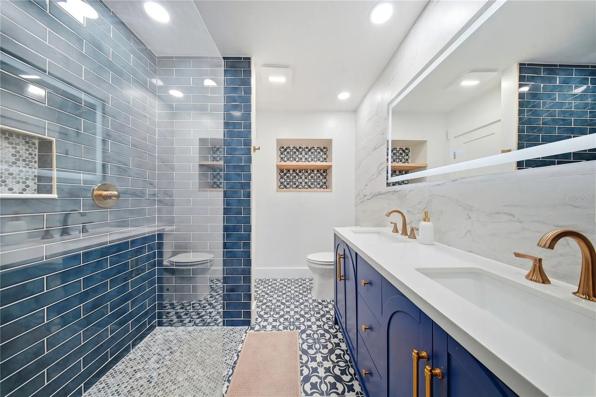 3921 W Bay To Bay Boulevard Tampa FL 33629