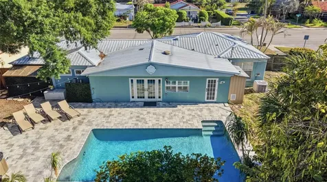3921 W Bay To Bay Boulevard Tampa FL 33629