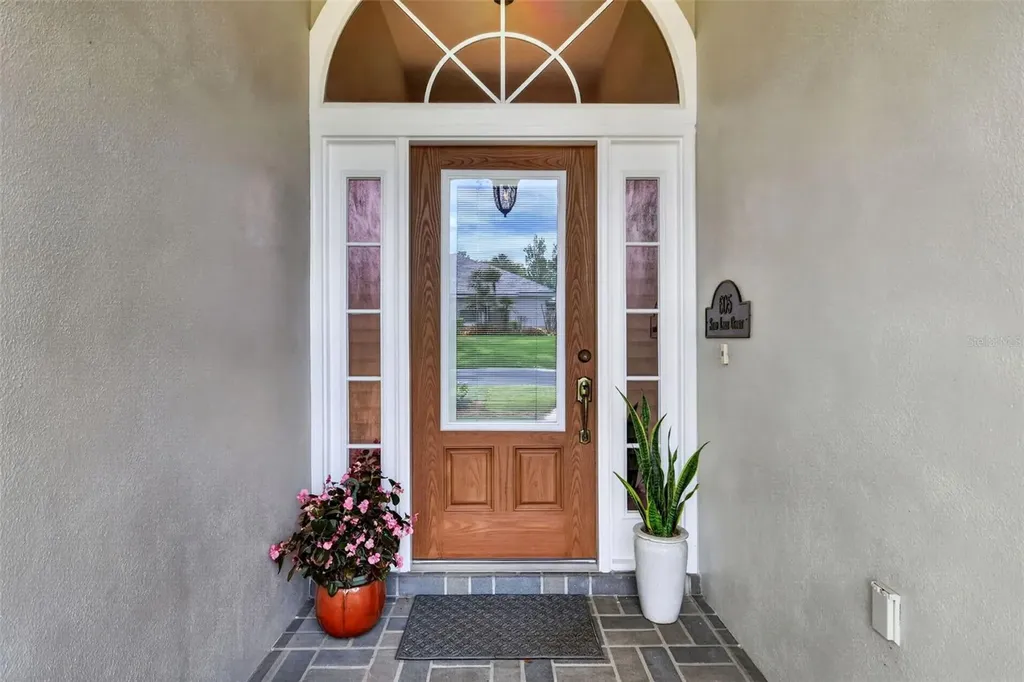 605 Sandlake Court Mount Dora FL 32757