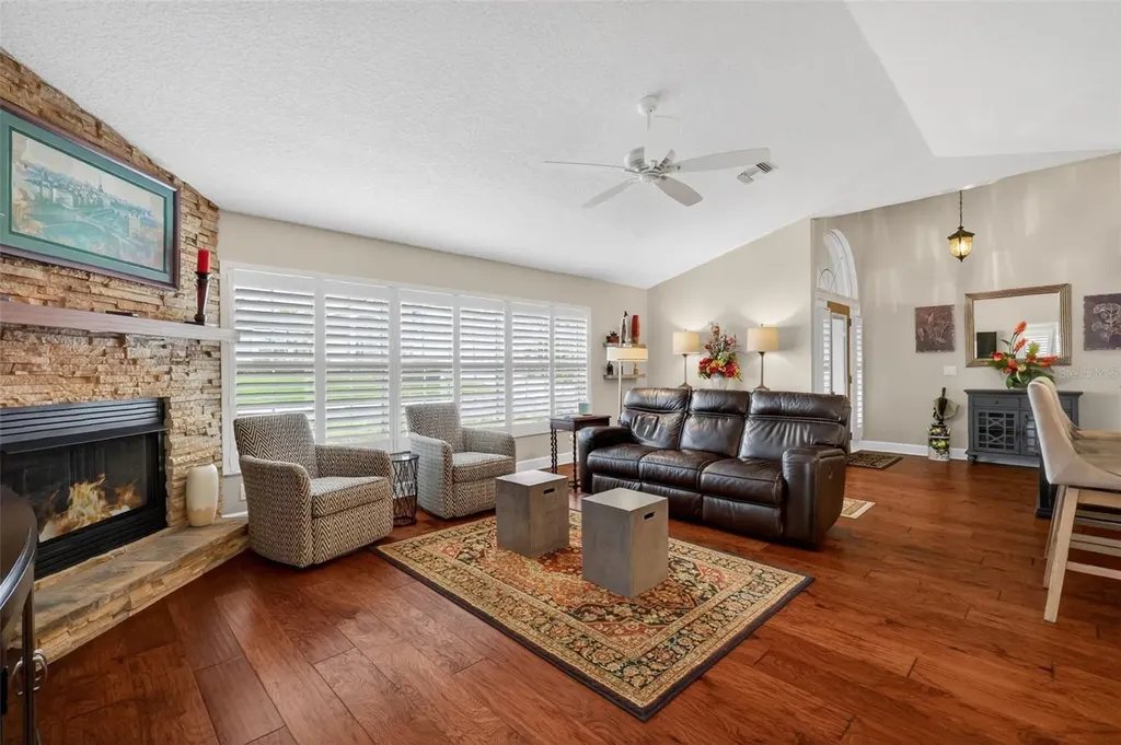 605 Sandlake Court Mount Dora FL 32757
