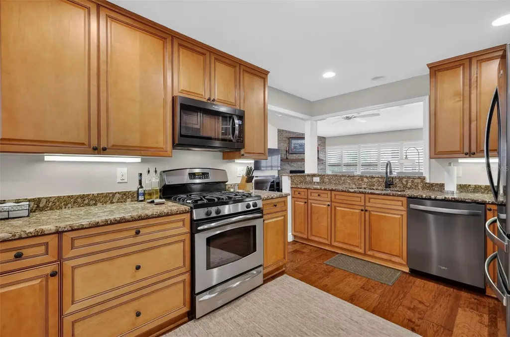 605 Sandlake Court Mount Dora FL 32757