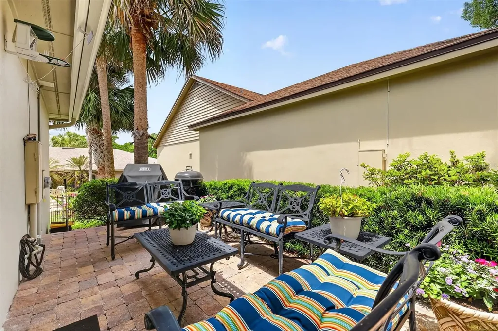 605 Sandlake Court Mount Dora FL 32757