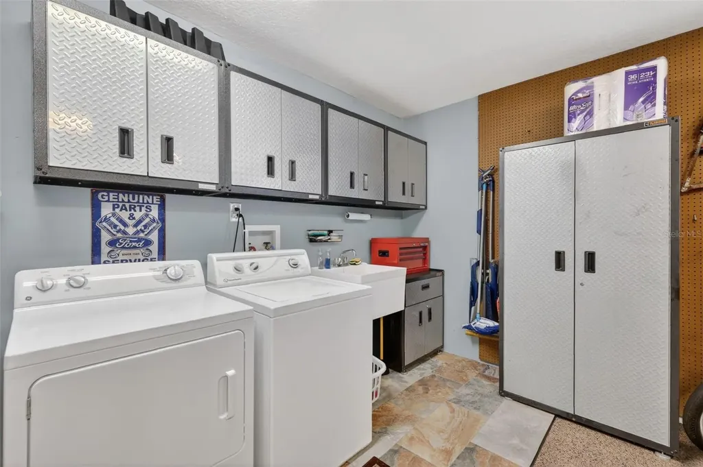 605 Sandlake Court Mount Dora FL 32757
