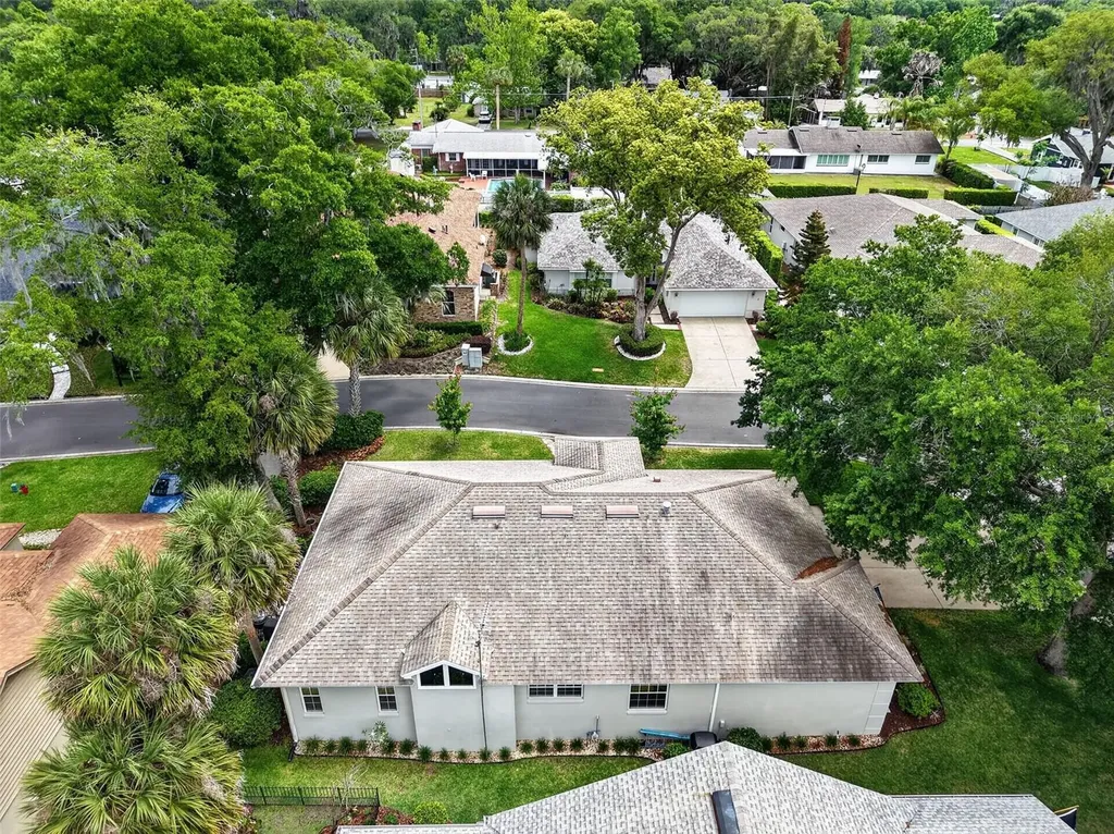 605 Sandlake Court Mount Dora FL 32757