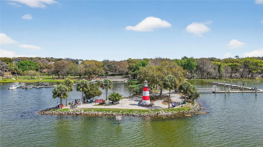 605 Sandlake Court Mount Dora FL 32757