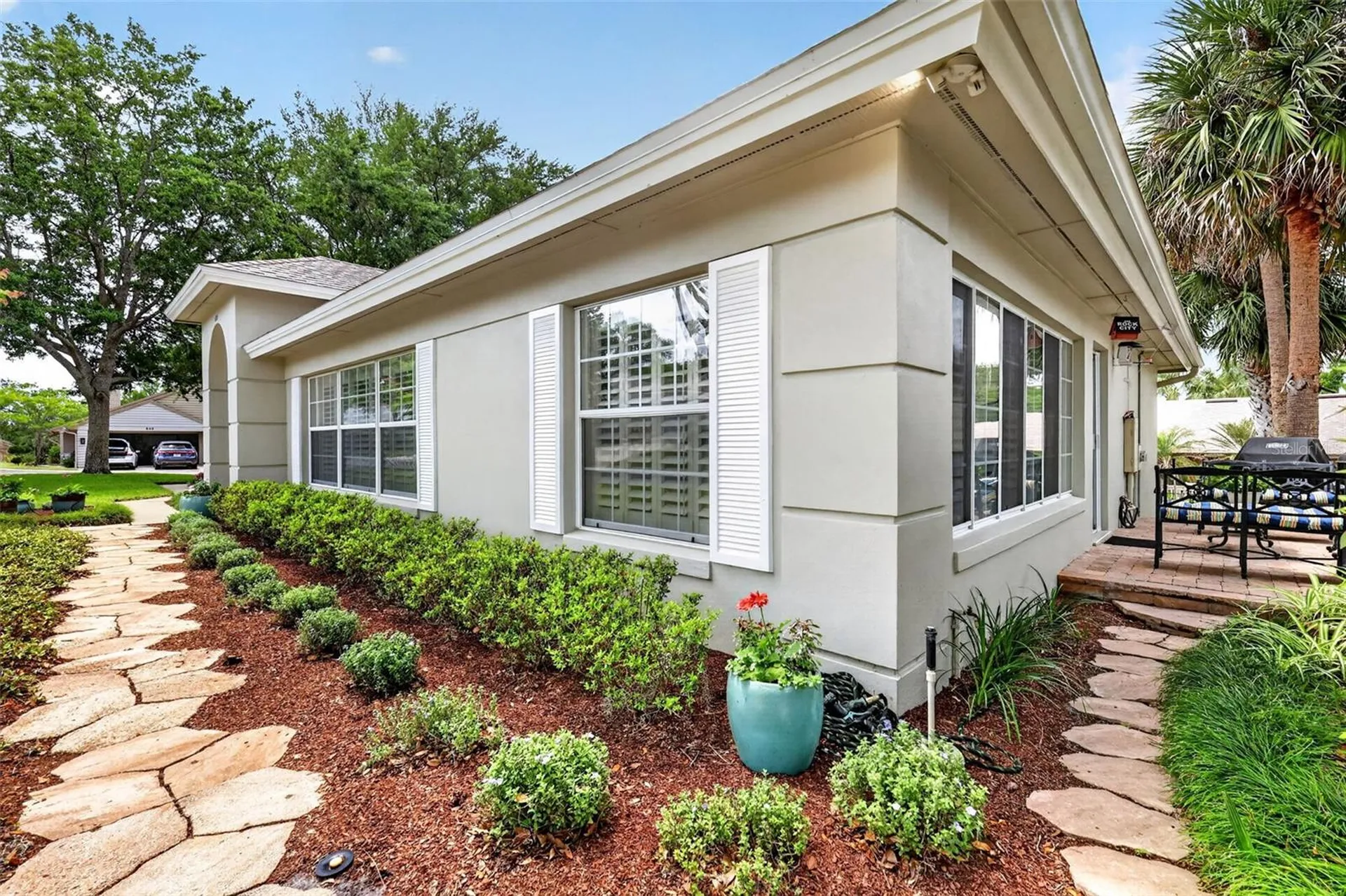 605 Sandlake Court Mount Dora FL 32757