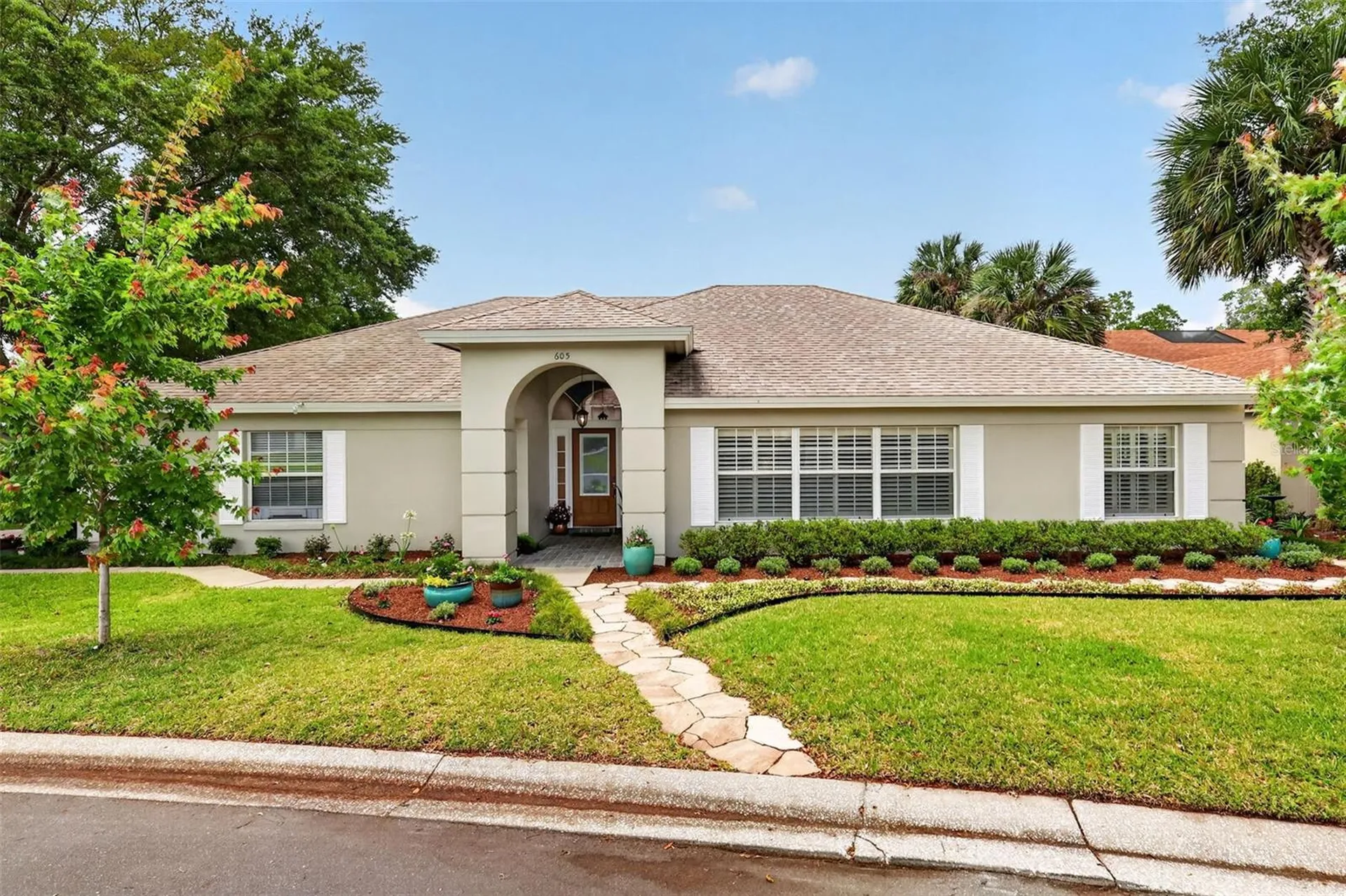 605 Sandlake Court Mount Dora FL 32757