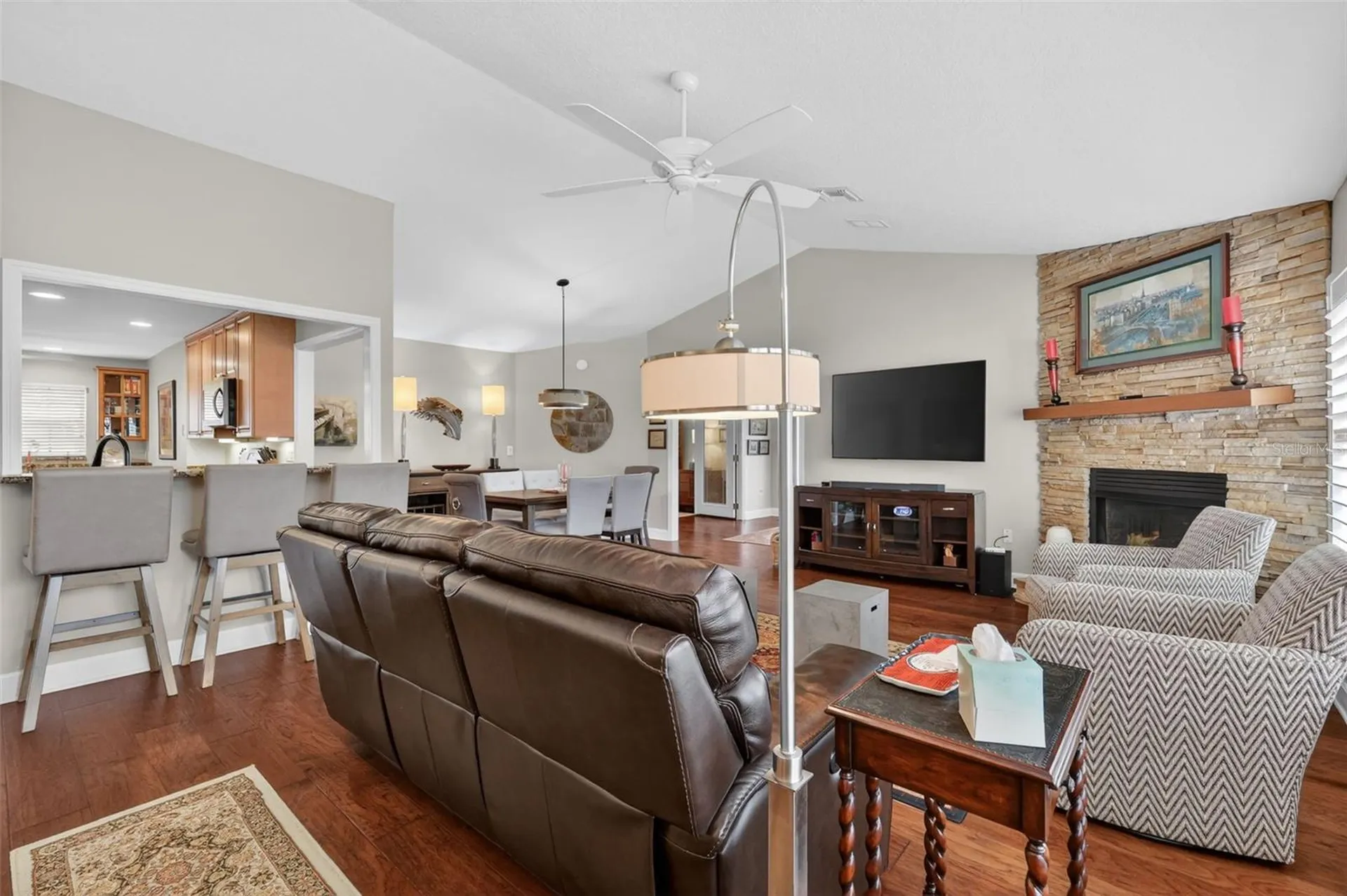 605 Sandlake Court Mount Dora FL 32757