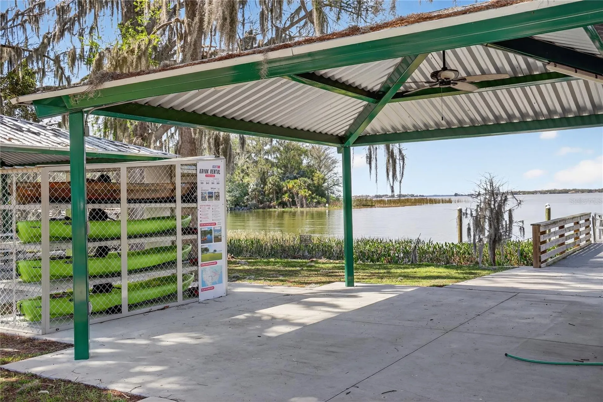 605 Sandlake Court Mount Dora FL 32757