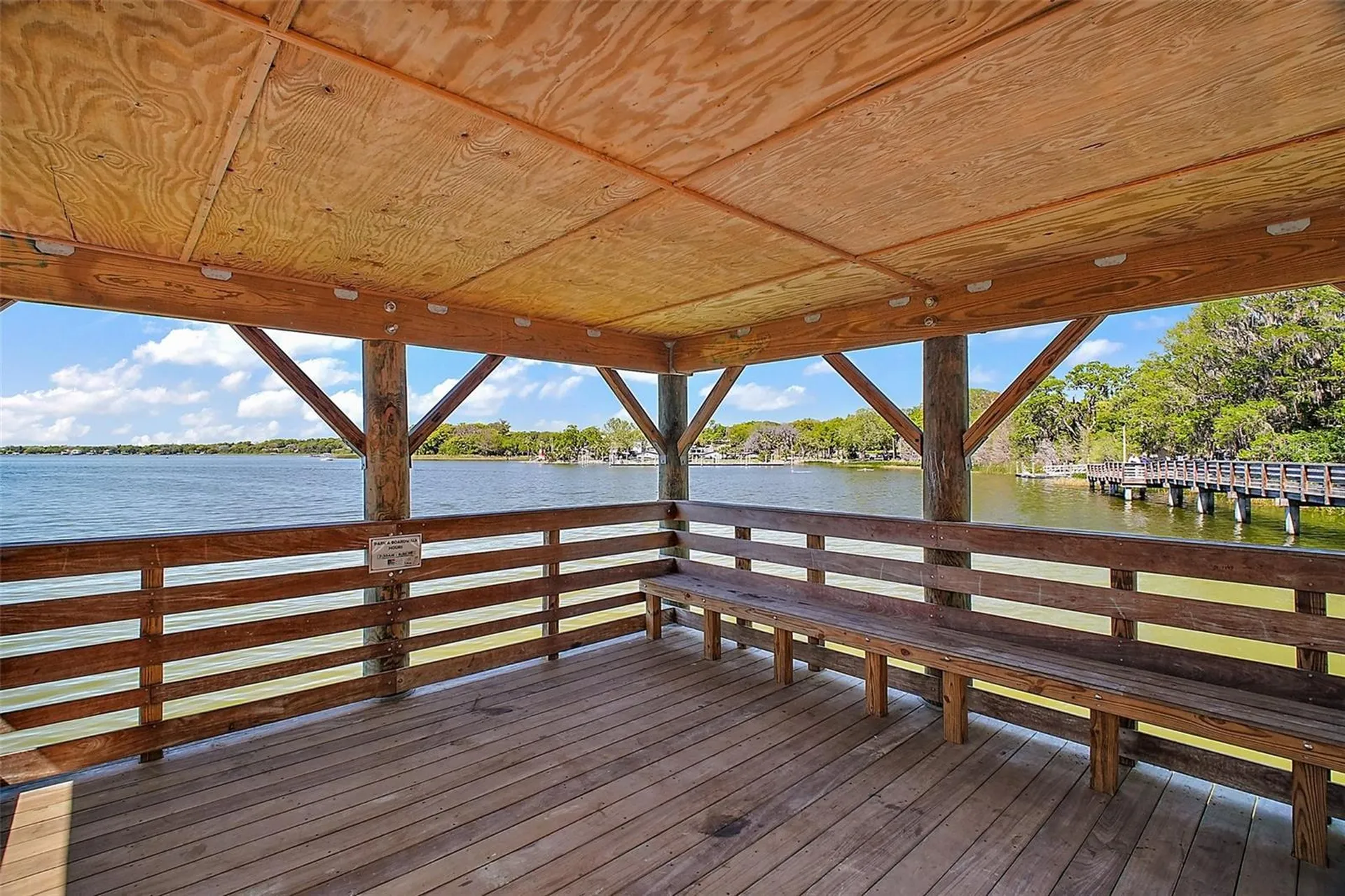 605 Sandlake Court Mount Dora FL 32757