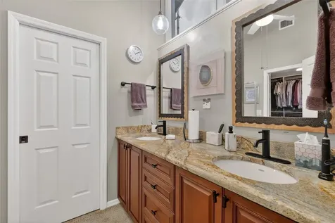 605 Sandlake Court Mount Dora FL 32757