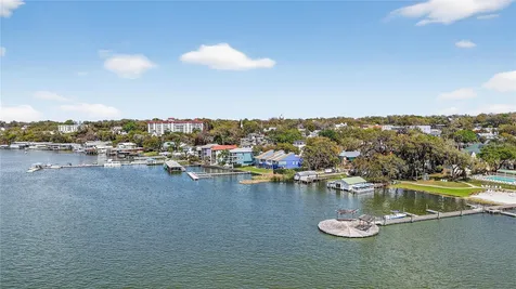 605 Sandlake Court Mount Dora FL 32757