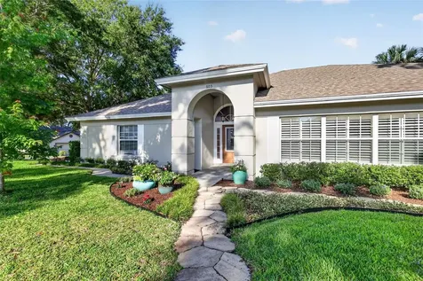 605 Sandlake Court Mount Dora FL 32757