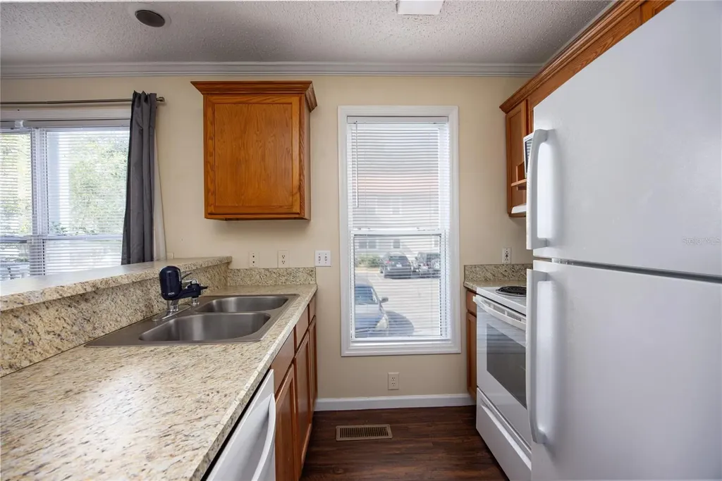 2905 SW Archer Road Gainesville FL 32608