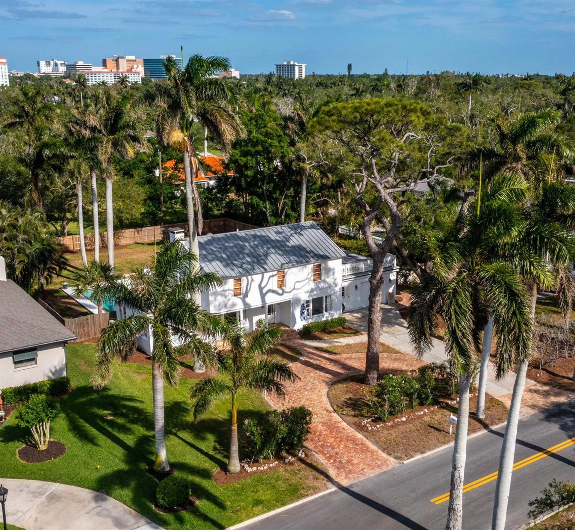 108 26th Street NW Bradenton FL 34205