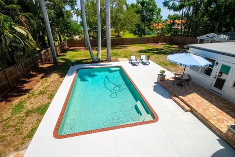 108 26th Street NW Bradenton FL 34205