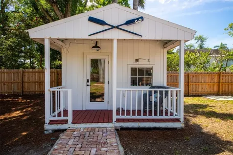108 26th Street NW Bradenton FL 34205