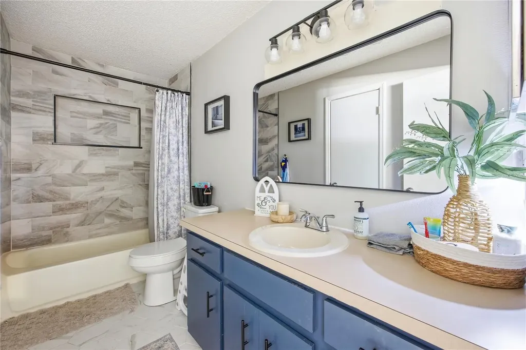 4240 NE 132nd Place Anthony FL 32617