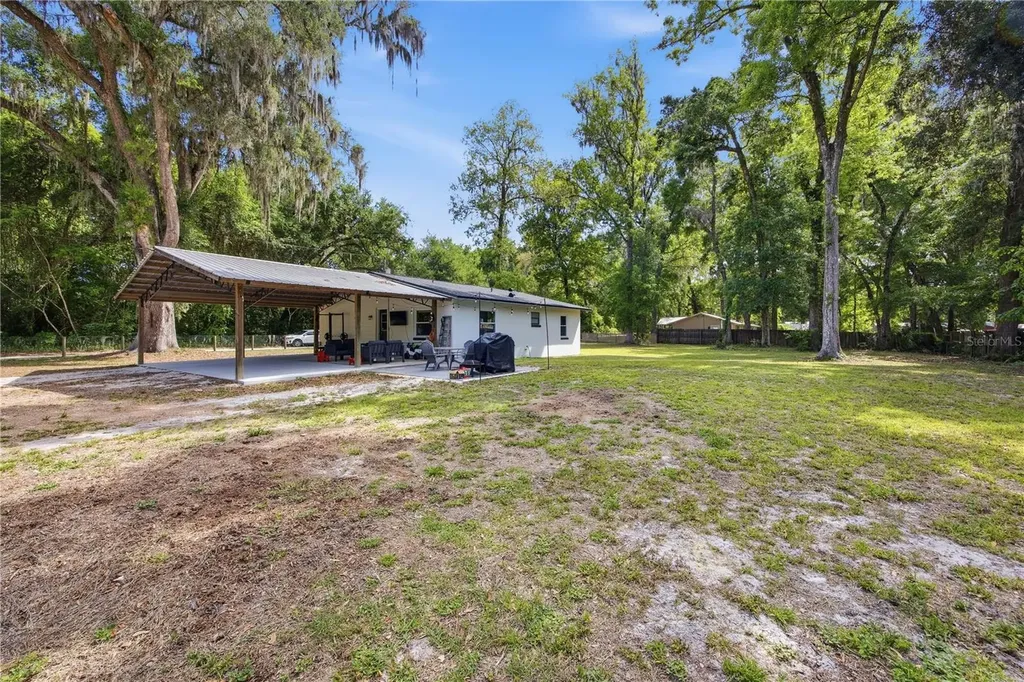 4240 NE 132nd Place Anthony FL 32617