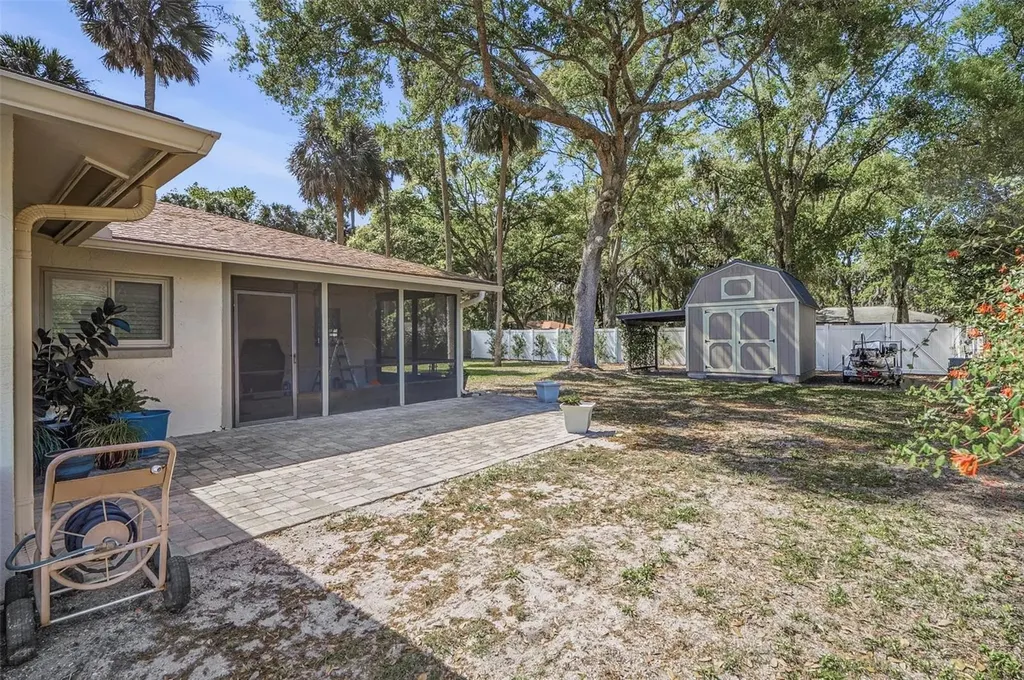 40 Bay Spring Place Palm Coast FL 32137
