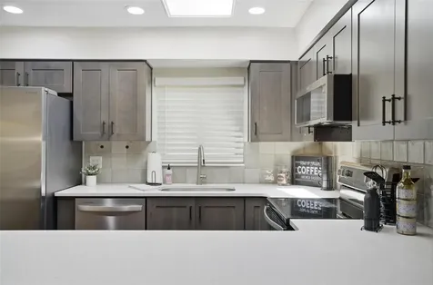 40 Bay Spring Place Palm Coast FL 32137