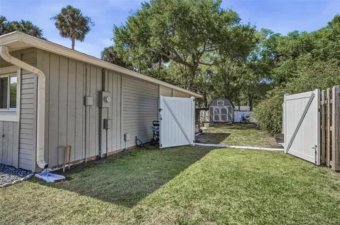 40 Bay Spring Place Palm Coast FL 32137