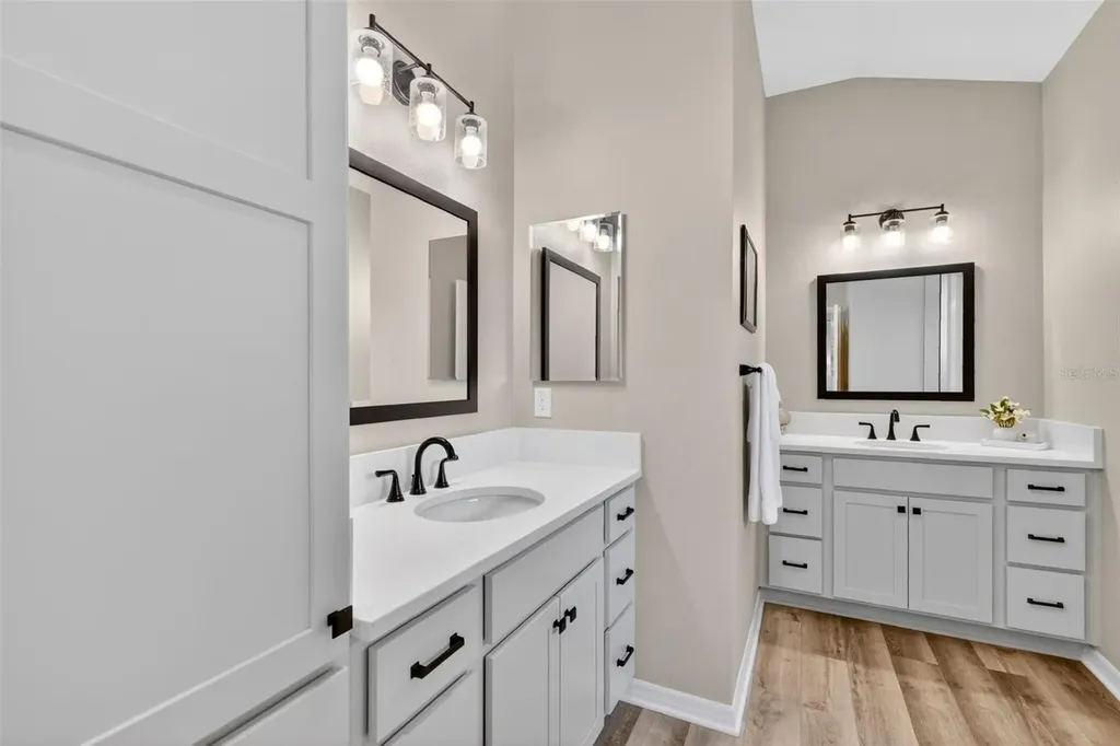1713 Robbins Road The Villages FL 34762