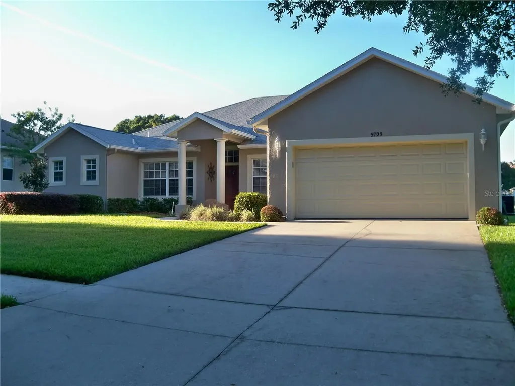 9709 Spring Lake Drive Clermont FL 34711